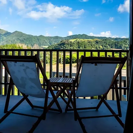 Holiday home Furnas Houses