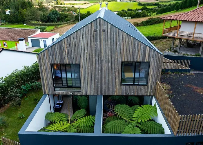 Furnas Houses בית נופש *